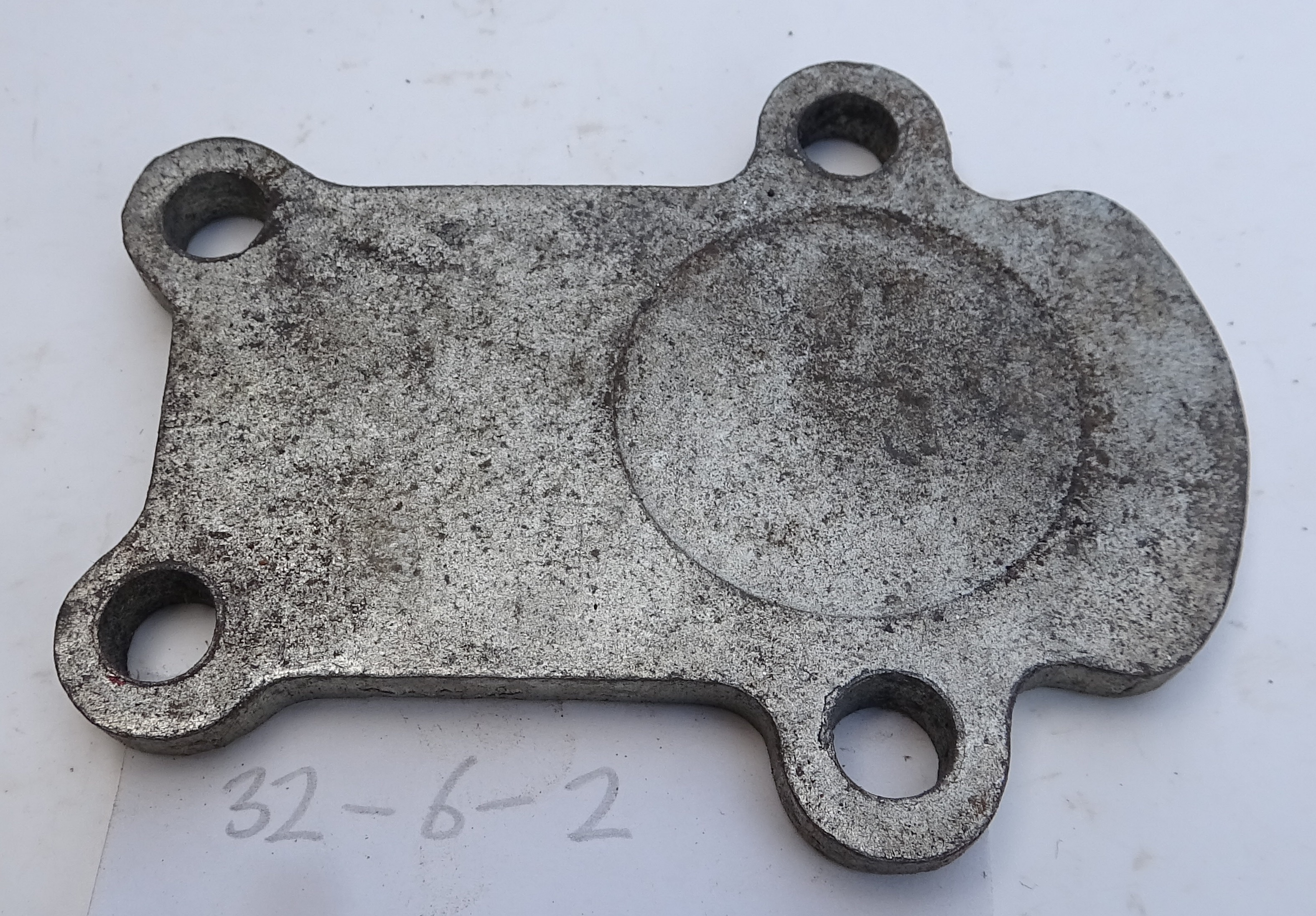 (image for) A side plate for a front spring slipper. Zinc-plated.